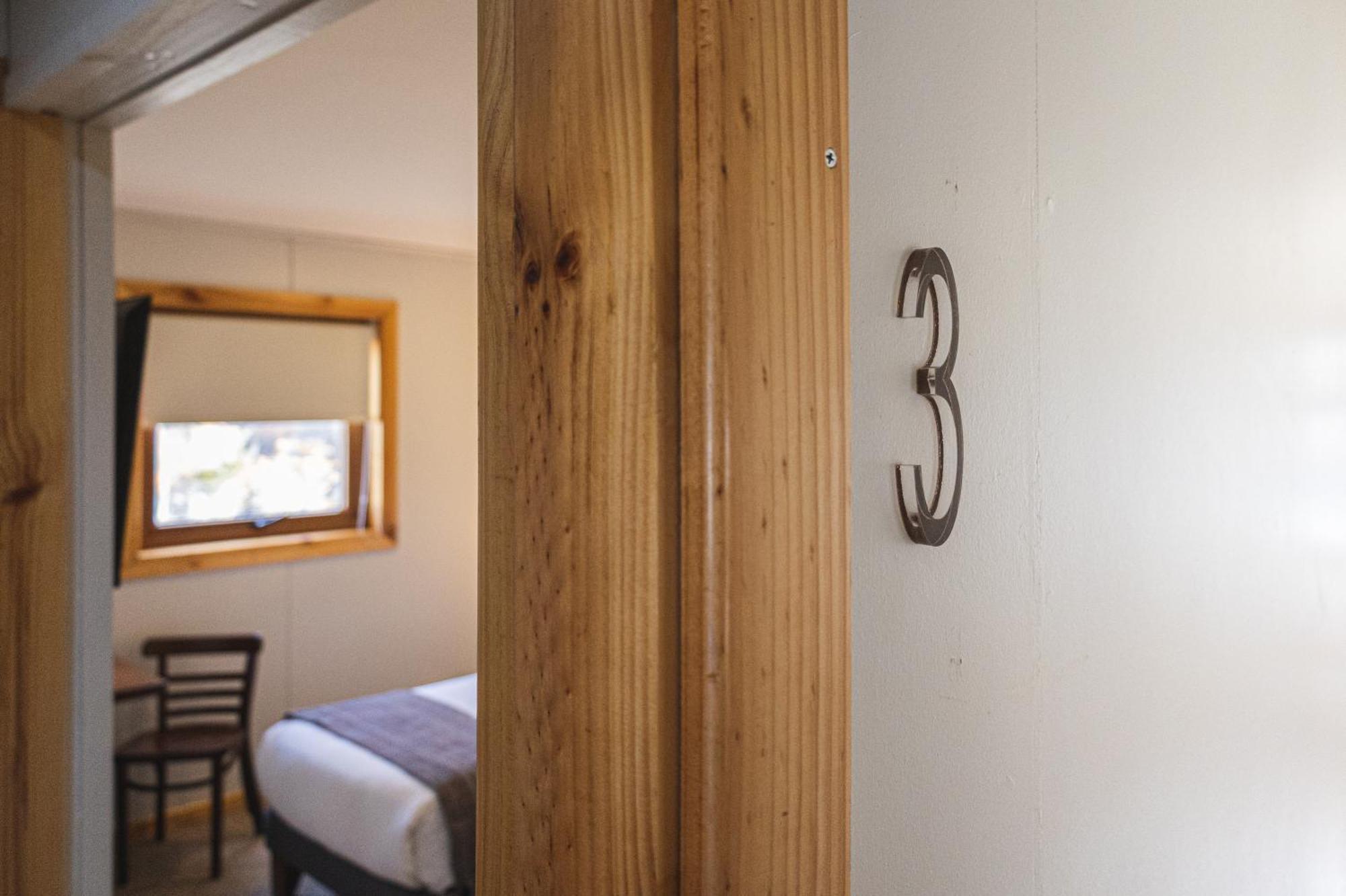Hotel Fiofio Spa Puerto Williams Dış mekan fotoğraf